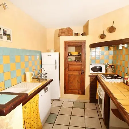 別荘 Spacious Calm - 4 Bedrooms, Pool, View, Petanque Vinsobres