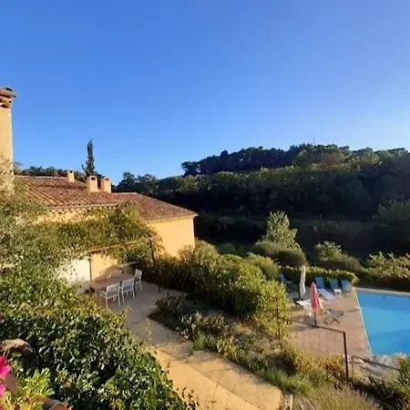 Spacious Calm - 4 Bedrooms, Pool, View, Petanque